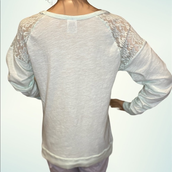 PINK Victoria's Secret Mint Green Lace Panels Long Sleeved Top Shirt Medium VGC - Picture 6 of 7